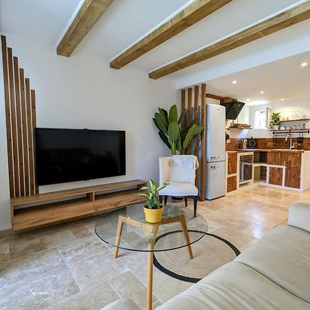 Evasion Au Calme - Maison Cosy Avec Piscine Et Tennis Saint-Vallier-de-Thiey Exteriér fotografie