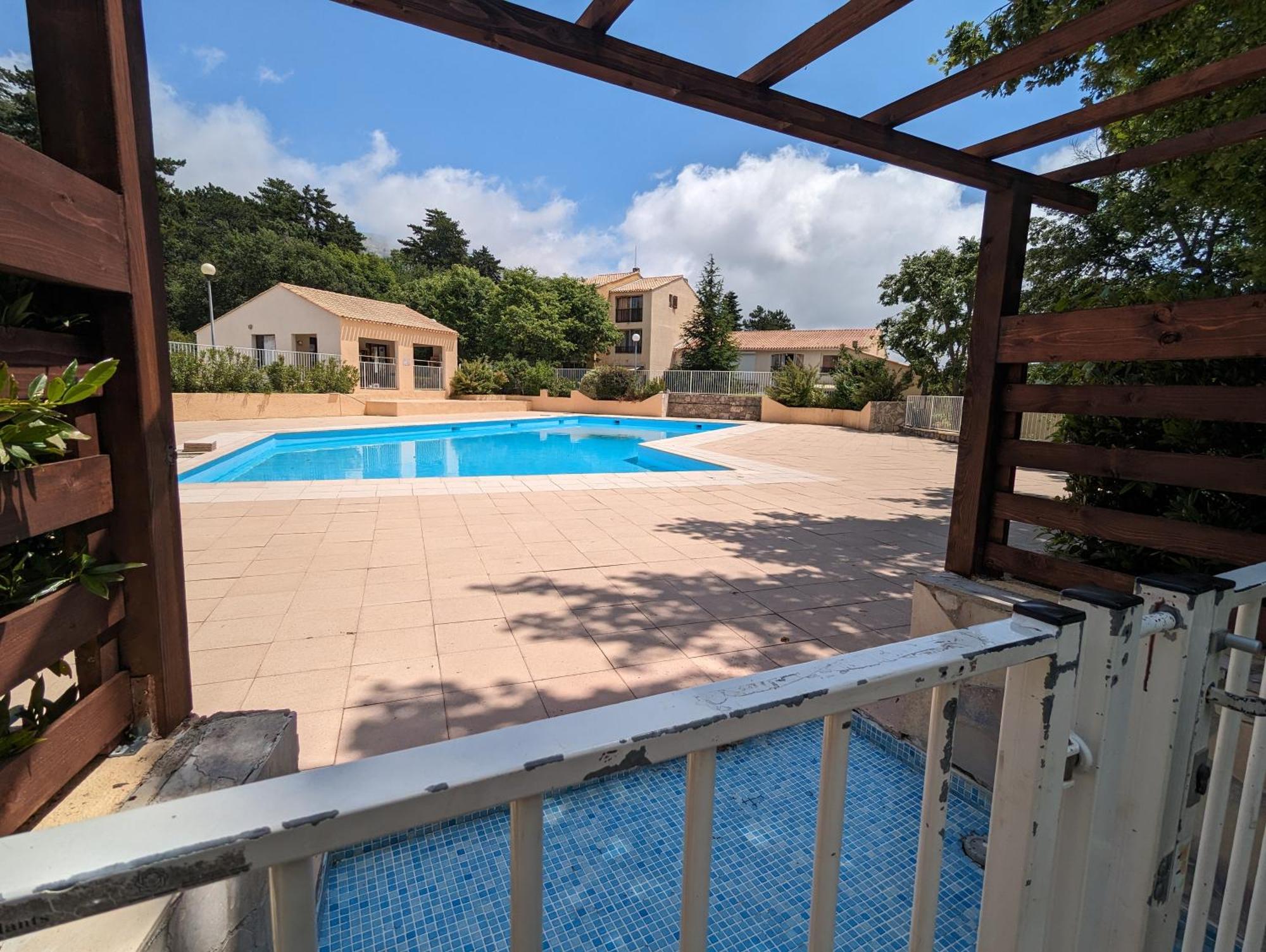 Evasion Au Calme - Maison Cosy Avec Piscine Et Tennis Saint-Vallier-de-Thiey Exteriér fotografie